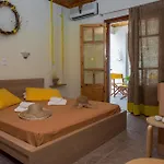 Summer Bed * Nydri (Lefkada)