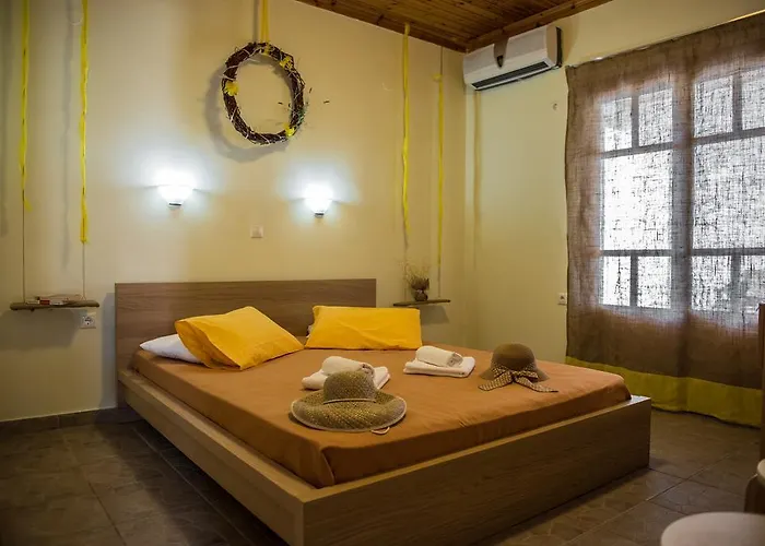 Summer Bed Apartment