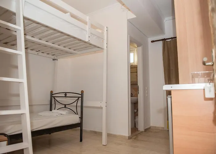 Apartment Summer Bed