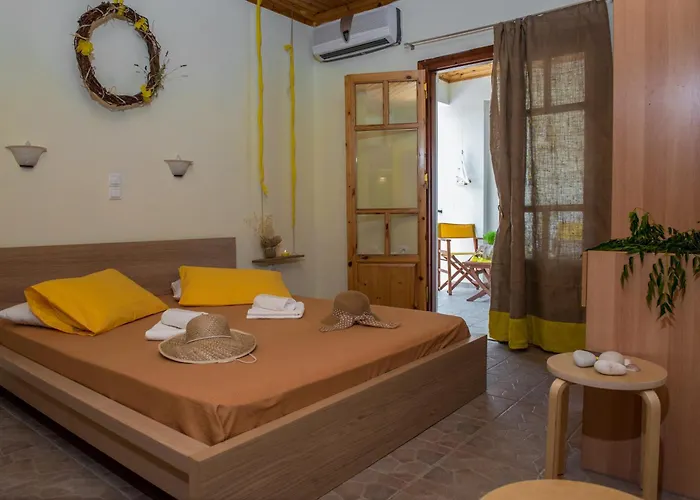 Summer Bed * Nydri (Lefkada)